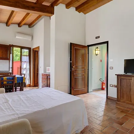 La Bettola Tavern Rooms Restaurant * Montopoli in Val d'Arno