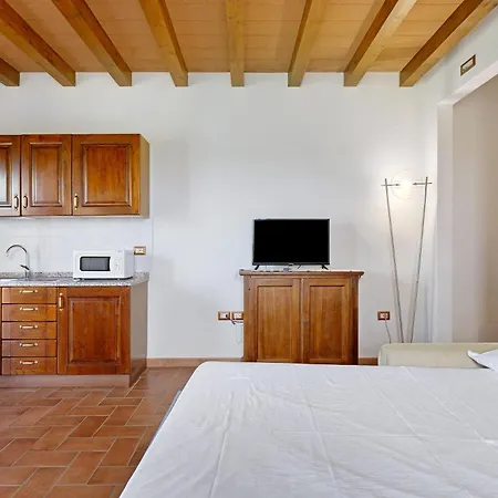 La Bettola Tavern Rooms Restaurant Aparthotel *