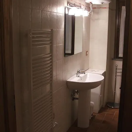 Aparthotel La Bettola Tavern Rooms Restaurant Montopoli in Val d'Arno