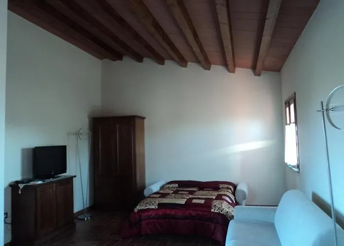 La Bettola Tavern Restaurant 3* Montopoli in Val d'Arno