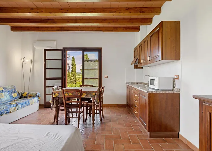 La Bettola Tavern Restaurant Lejlighedshotel Montopoli in Val d'Arno